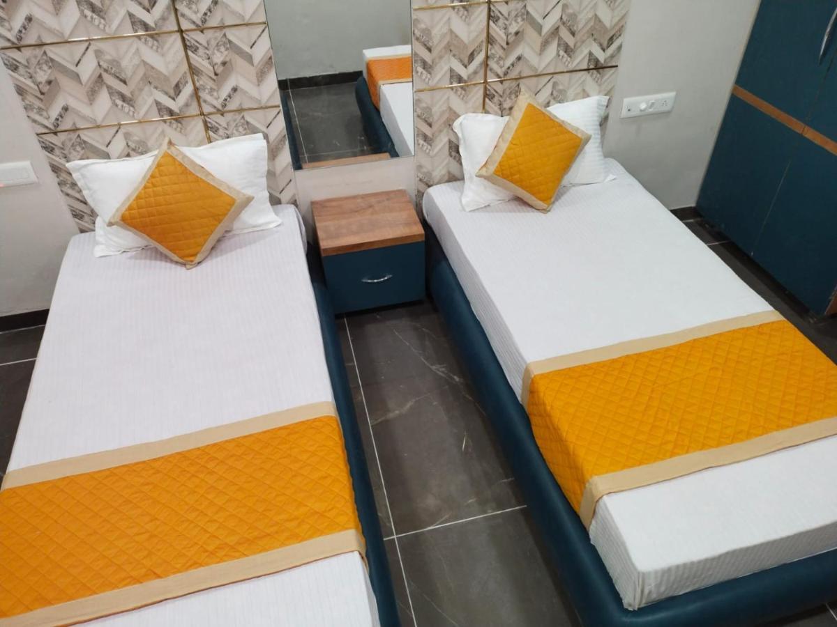 Hotel Dolphin Residency Patan  Exterior photo